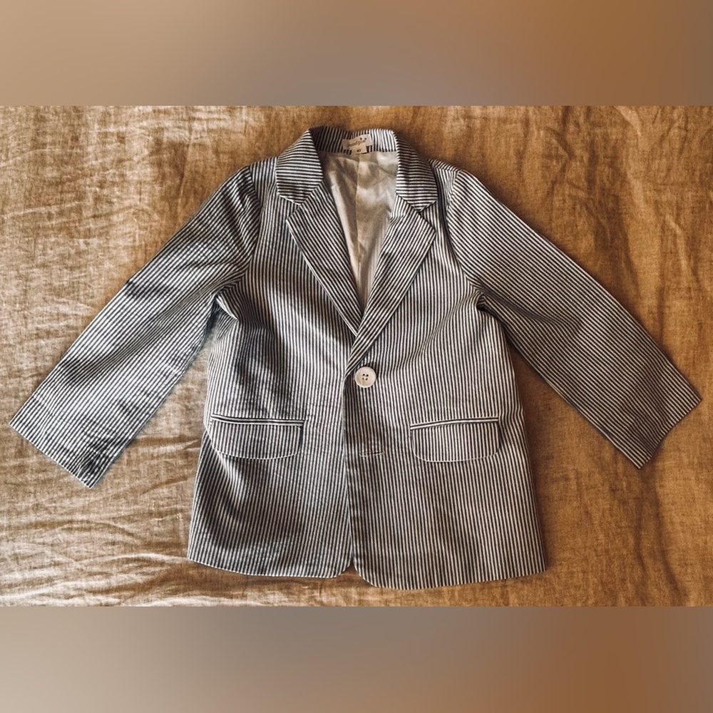 Mud Pie, Boys 5 T, Navy and White Seersucker  striped Jacket/Blazer/Sport Coat